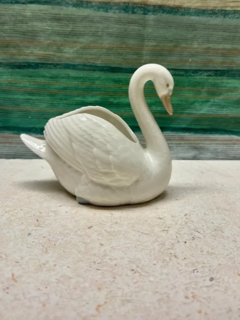 Vintage NAO Lladro Swan Vase Planter